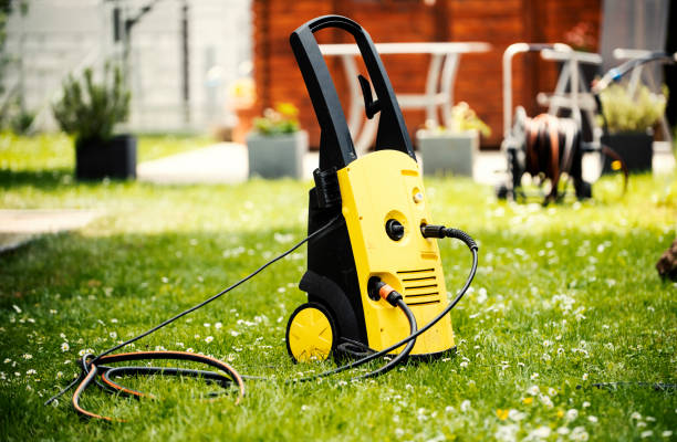 Best Pool Deck Cleaning  in Woodcreek, TX
